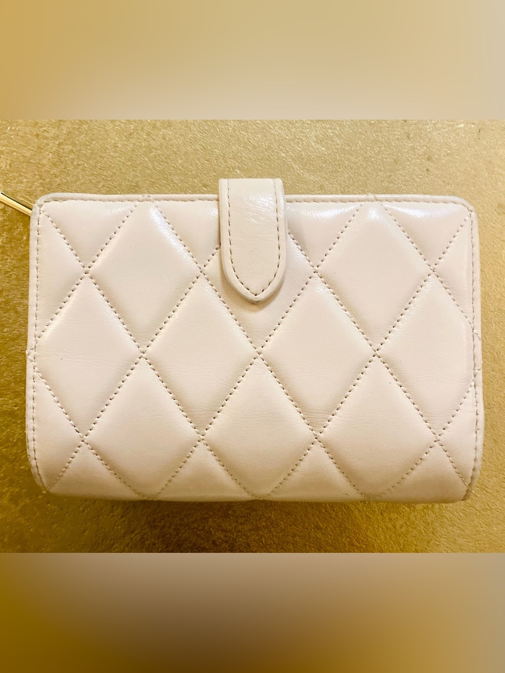 Kate Spade Carey Quilted Leather Ivory  White Wallet - Picture 4 of 16